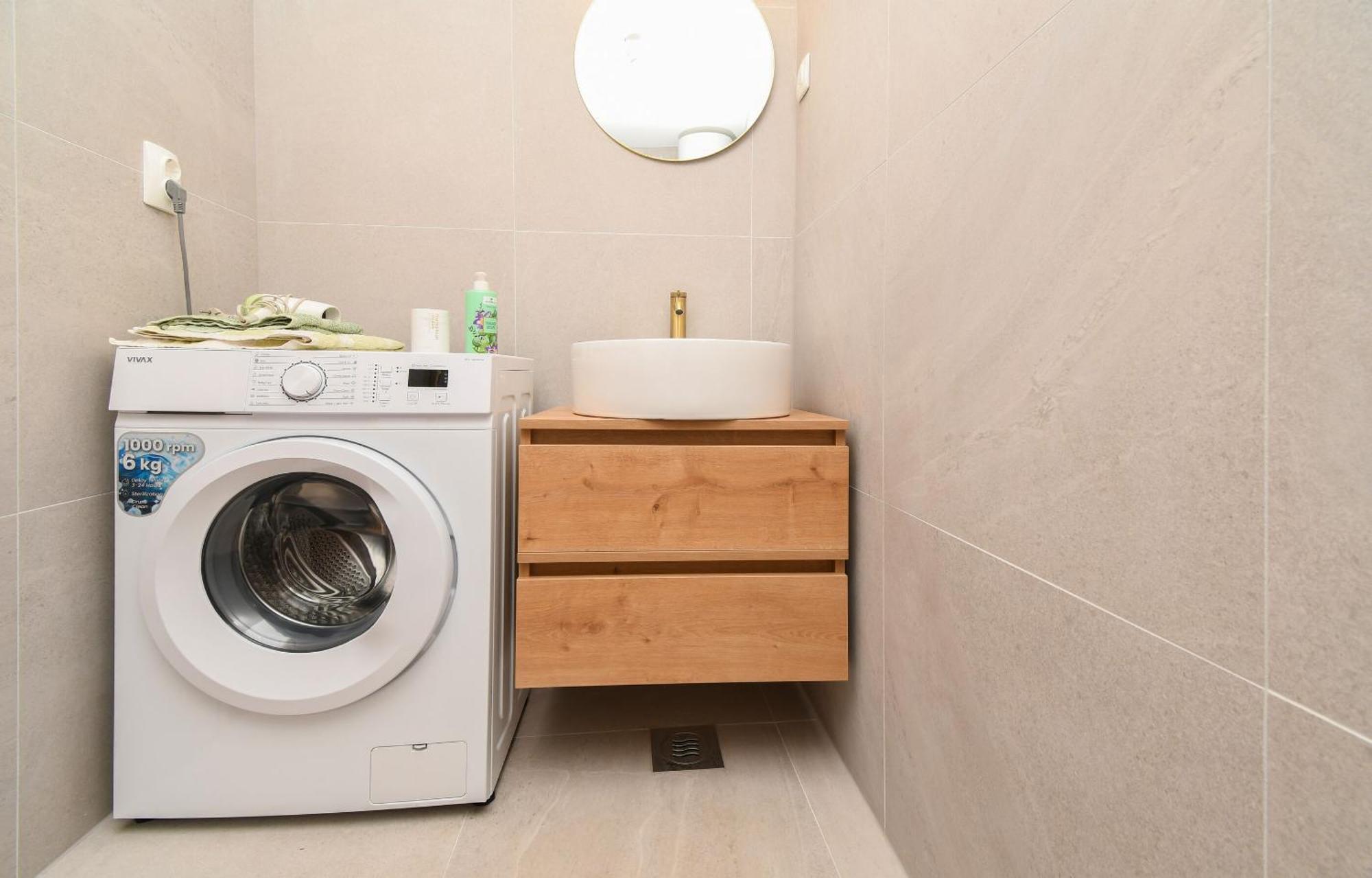 Apartment Dory Трогир Екстериор снимка