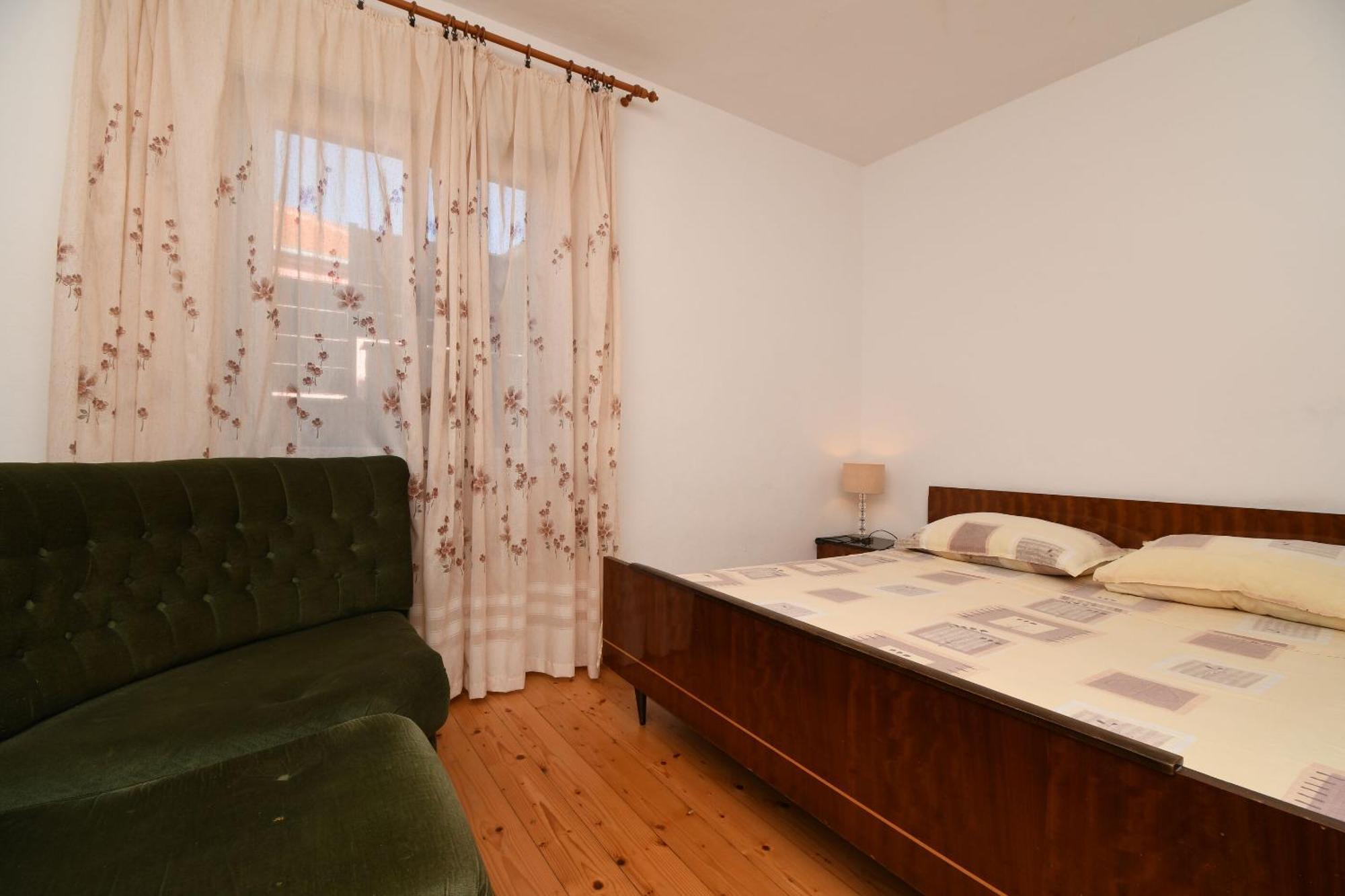Apartment Dory Трогир Екстериор снимка