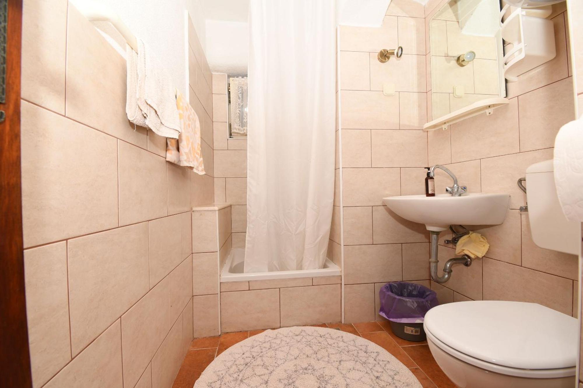 Apartment Dory Трогир Екстериор снимка