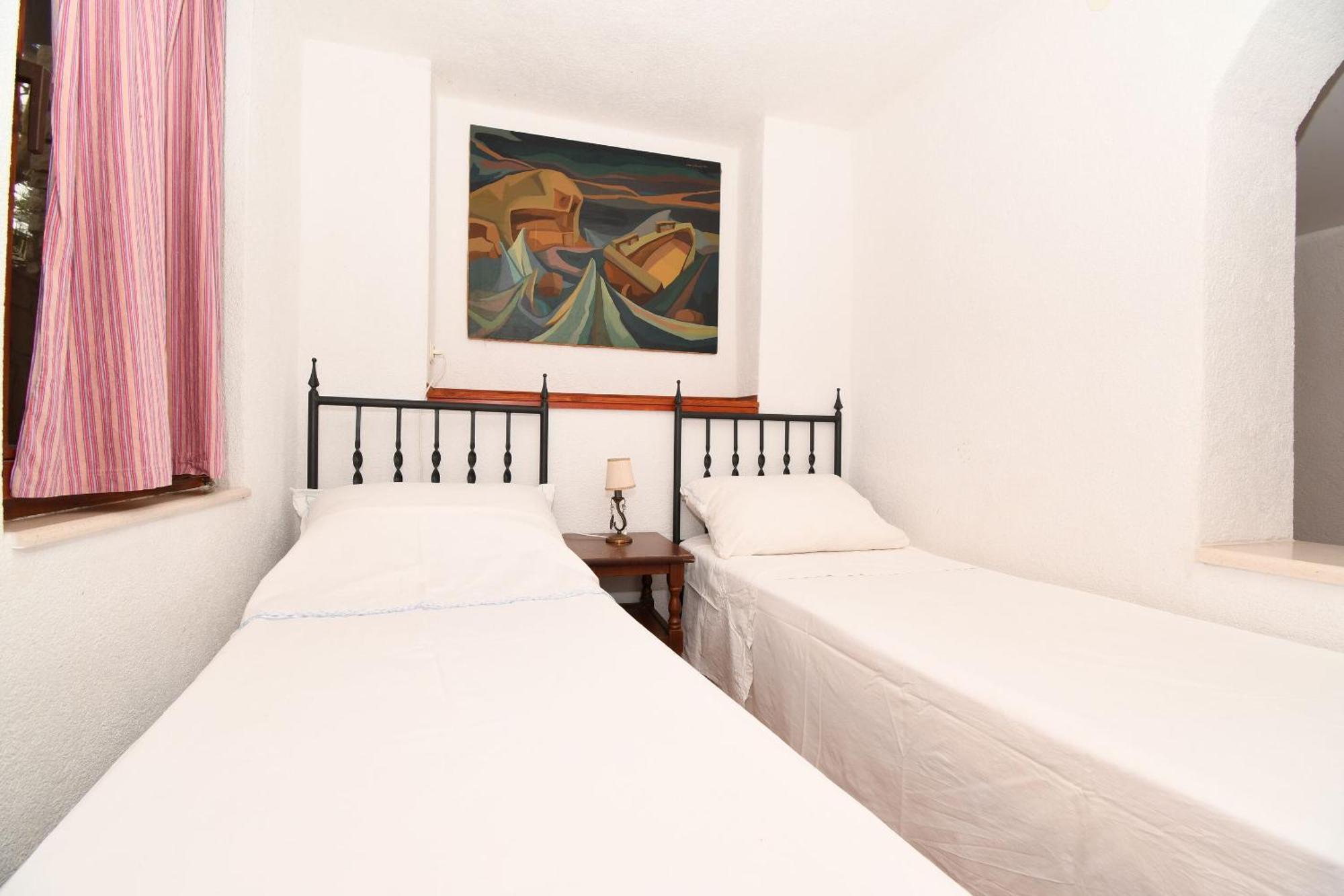 Apartment Dory Трогир Екстериор снимка