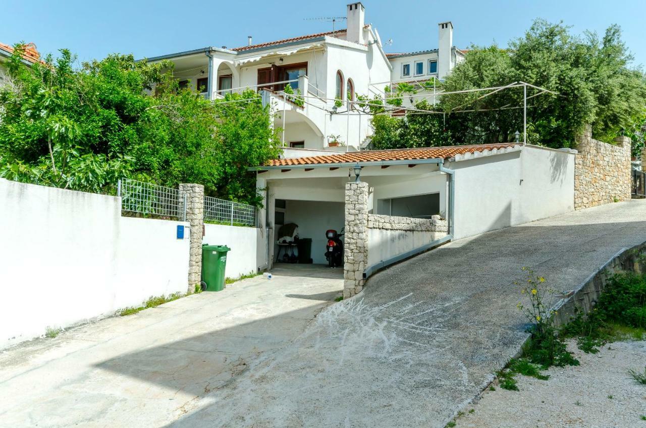 Apartment Dory Трогир Екстериор снимка